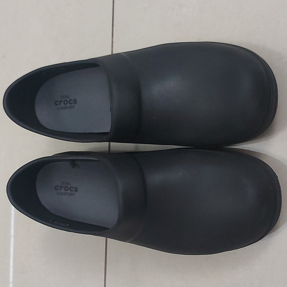 CROCS Shoes - Crocs Dual comfort, non marking & slip resistant clogs